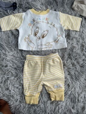 Tweety Baby Two-Piece Set in Yellow & White